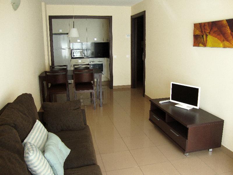 Apartamentos Pie De Pistas Mikka 3000 Pas De La Casa Exterior photo